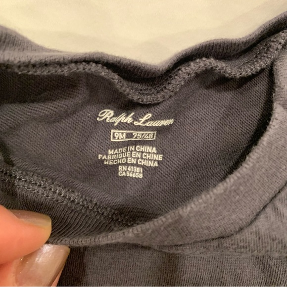Ralph Lauren Baby Set of 2 Tee Shirts - 9 Months - Picture 5 of 7